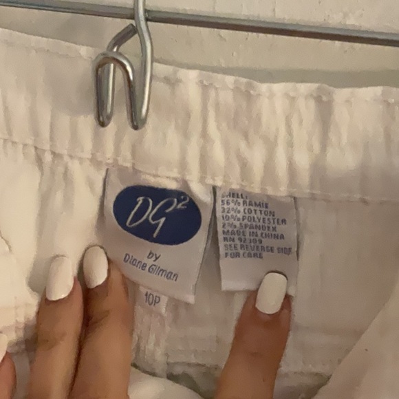 DG2 by Diane Gilman Virtual Stretch Straight Leg Jeans, Size 10P, White - Picture 6 of 8